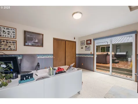 894 Colwell Hill Lane Roseburg OR 97471