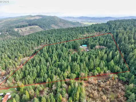 894 Colwell Hill Lane Roseburg OR 97471