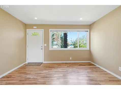 8723 N Chase Avenue Portland OR 97217