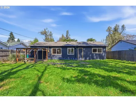 8723 N Chase Avenue Portland OR 97217