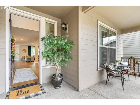 7827 SW Spruce Street Portland OR 97223
