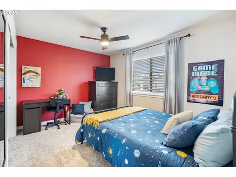 7827 SW Spruce Street Portland OR 97223
