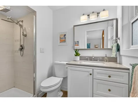 708 Manzanita Way Vancouver WA 98661