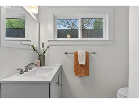 708 Manzanita Way Vancouver WA 98661