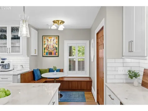 3333 SE Crystal Springs Boulevard Portland OR 97202