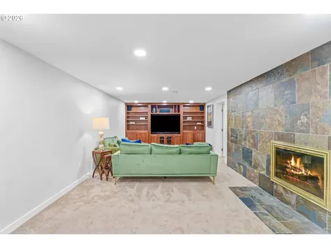 3333 SE Crystal Springs Boulevard Portland OR 97202