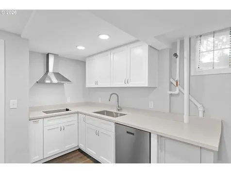 3333 SE Crystal Springs Boulevard Portland OR 97202