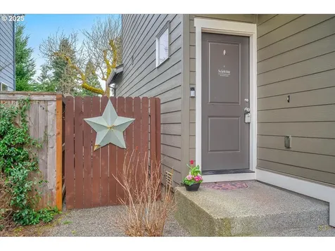 33262 SW Havlik Drive Scappoose OR 97056