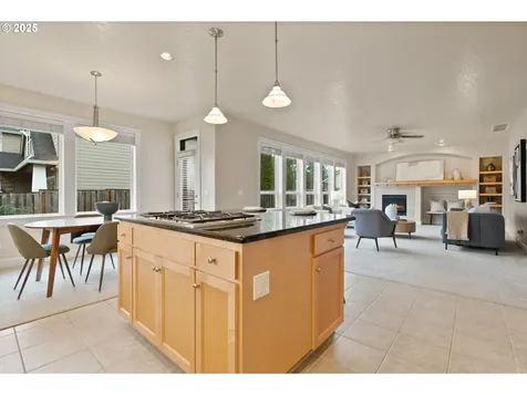 6053 NW Landing Drive Portland OR 97229