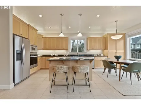 6053 NW Landing Drive Portland OR 97229