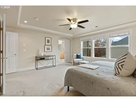6053 NW Landing Drive Portland OR 97229