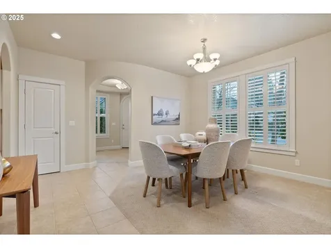 6053 NW Landing Drive Portland OR 97229
