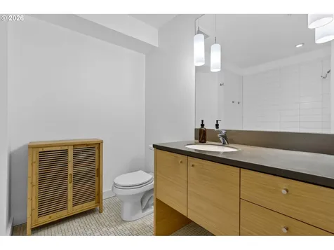 3601 S River Parkway Portland OR 97239