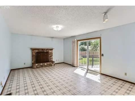 13230 SW Hill Court Portland OR 97223