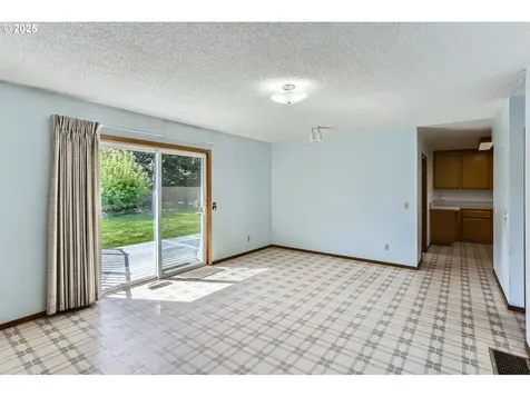 13230 SW Hill Court Portland OR 97223
