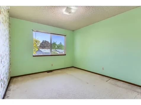 13230 SW Hill Court Portland OR 97223