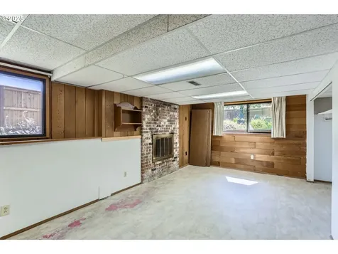 13230 SW Hill Court Portland OR 97223