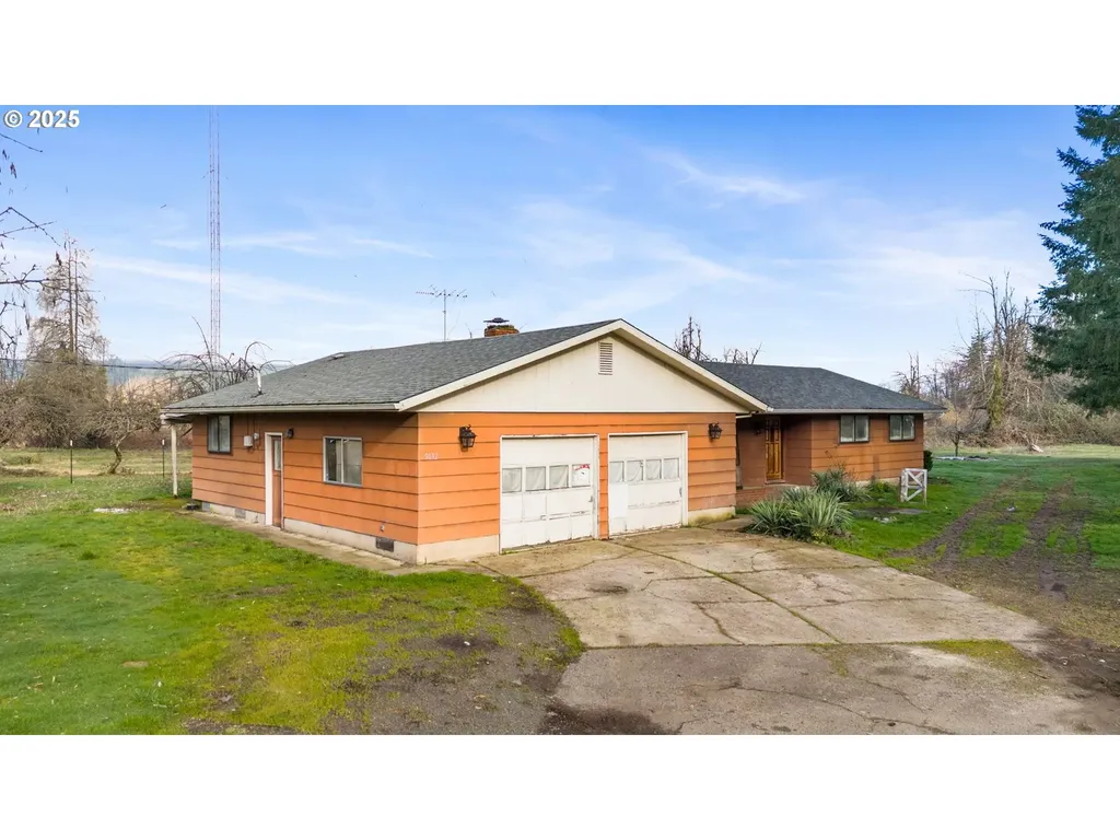 9032 Thurston Road Springfield OR 97478