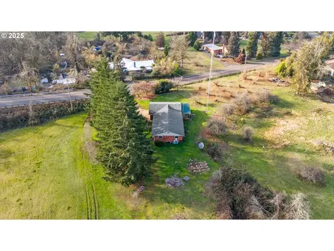 9032 Thurston Road Springfield OR 97478