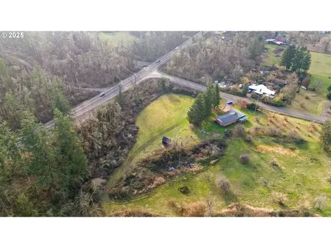 9032 Thurston Road Springfield OR 97478