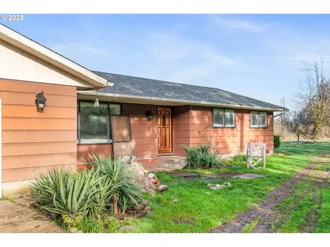 9032 Thurston Road Springfield OR 97478