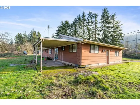 9032 Thurston Road Springfield OR 97478