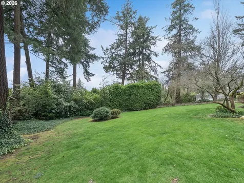 8401 SW Canyon Lane Portland OR 97225