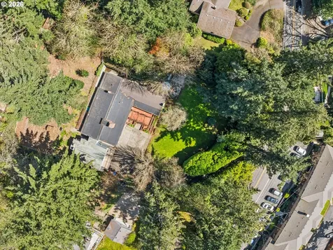 8401 SW Canyon Lane Portland OR 97225