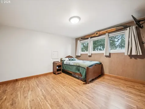 8401 SW Canyon Lane Portland OR 97225