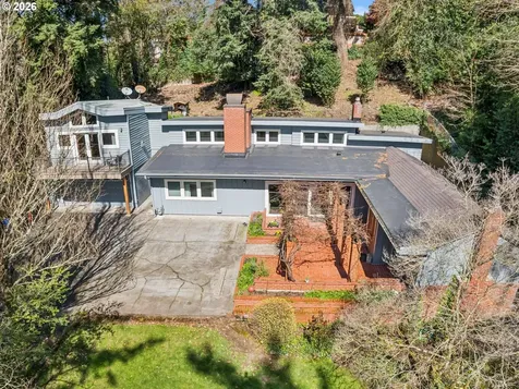 8401 SW Canyon Lane Portland OR 97225