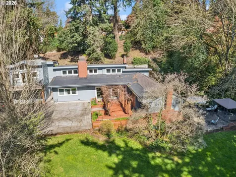 8401 SW Canyon Lane Portland OR 97225