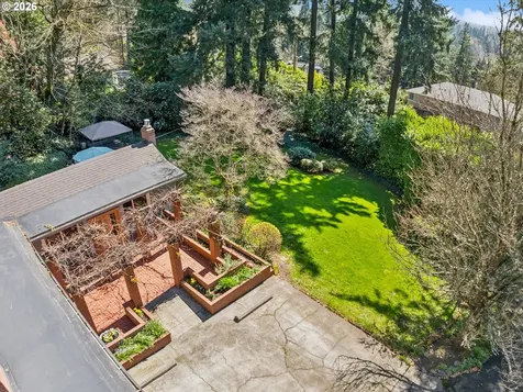 8401 SW Canyon Lane Portland OR 97225