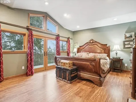 8401 SW Canyon Lane Portland OR 97225