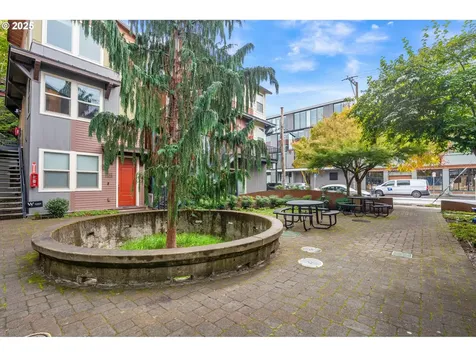 4303 SE Division Street Portland OR 97206