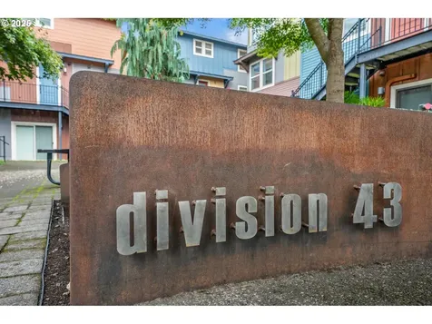 4303 SE Division Street Portland OR 97206