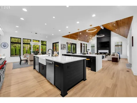3439 NW Mcmaster Drive Camas WA 98607