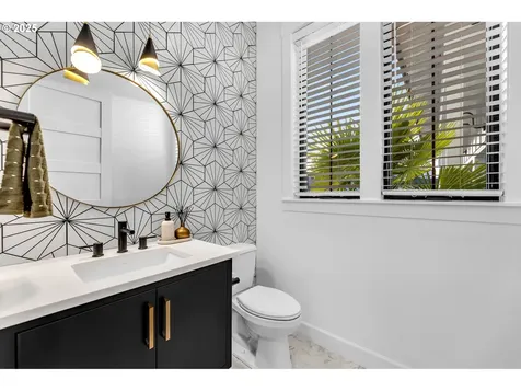 3439 NW Mcmaster Drive Camas WA 98607
