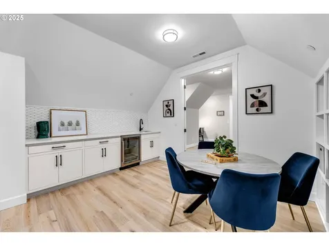3439 NW Mcmaster Drive Camas WA 98607