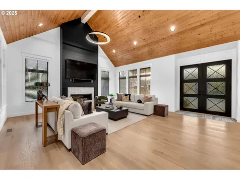 3439 NW Mcmaster Drive Camas WA 98607