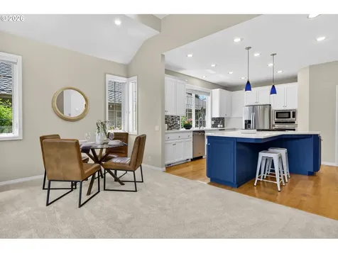 4086 NW Gleneagles Place Portland OR 97229