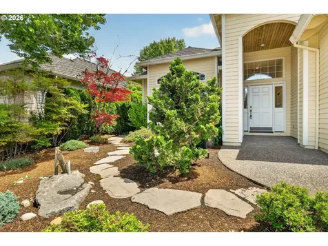 4086 NW Gleneagles Place Portland OR 97229