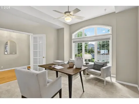 4086 NW Gleneagles Place Portland OR 97229