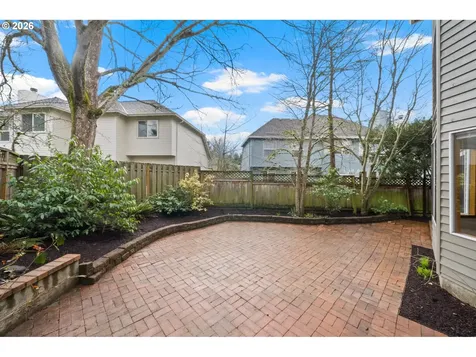 14390 Camden Lane Lake Oswego OR 97035
