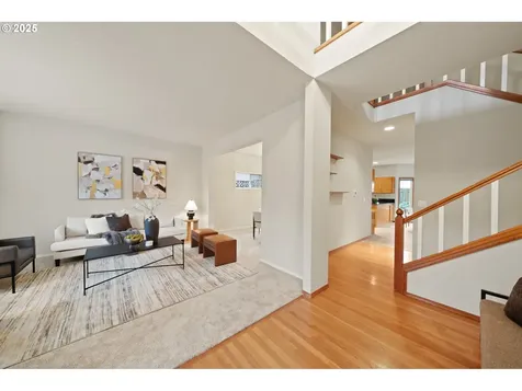 14390 Camden Lane Lake Oswego OR 97035