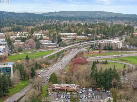 14390 Camden Lane Lake Oswego OR 97035