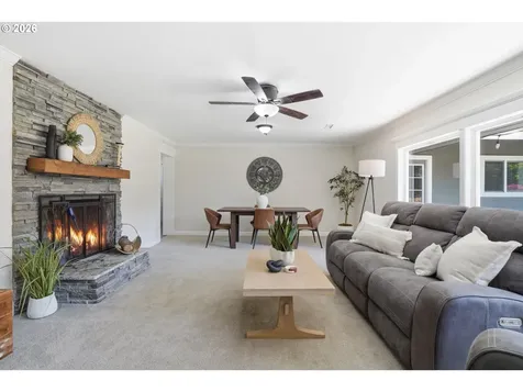 1812 I Street Washougal WA 98671