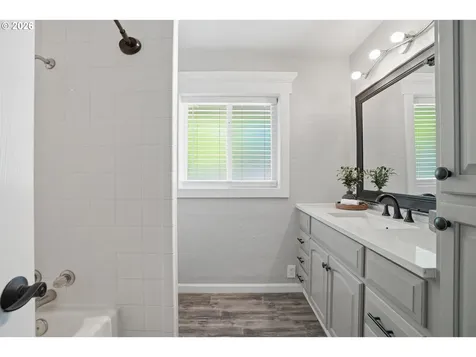 1812 I Street Washougal WA 98671