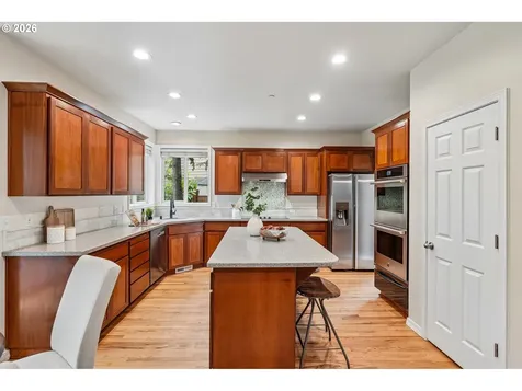 944 NW Hoquiam Court Camas WA 98607