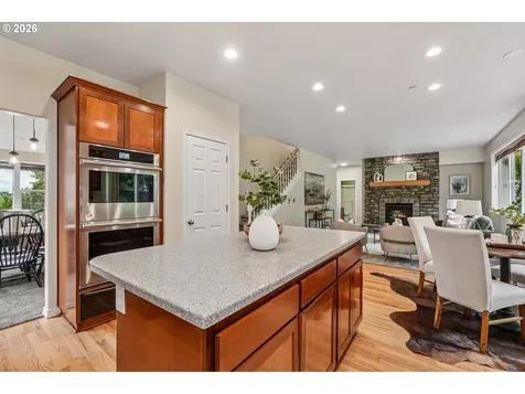 944 NW Hoquiam Court Camas WA 98607