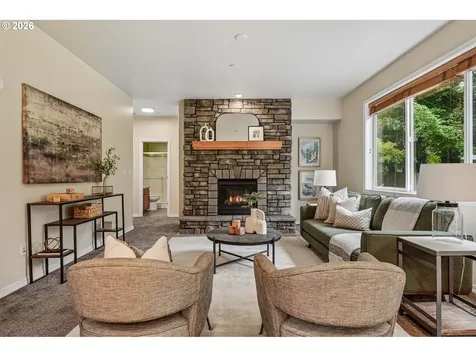 944 NW Hoquiam Court Camas WA 98607